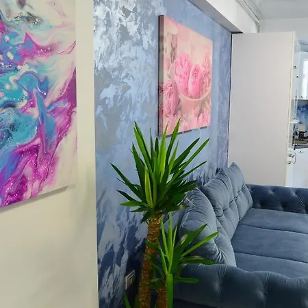 Blue Wave Luxury Mamaia Nord Azimuth ナボダリ