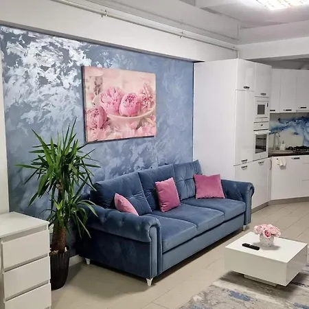 アパート Blue Wave Luxury Mamaia Nord Azimuth ナボダリ