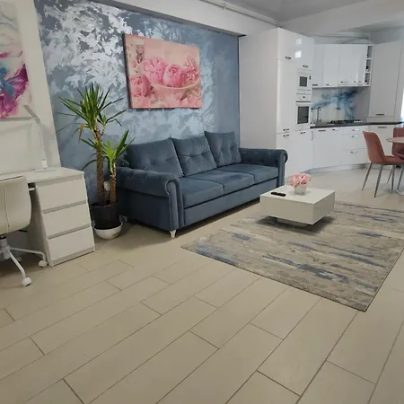 Blue Wave Luxury Mamaia Nord Azimuth アパート