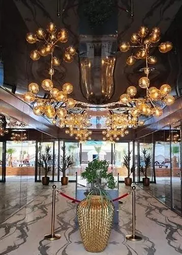 Blue Wave Luxury Mamaia Nord Azimuth * Năvodari