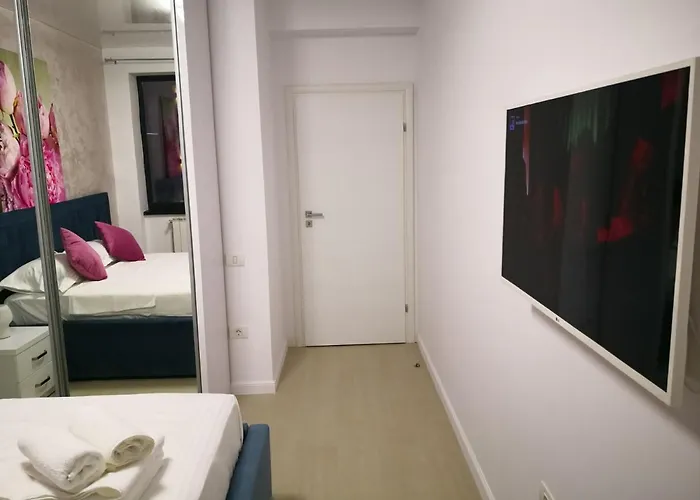 Blue Wave Luxury Mamaia Nord Azimuth * Năvodari