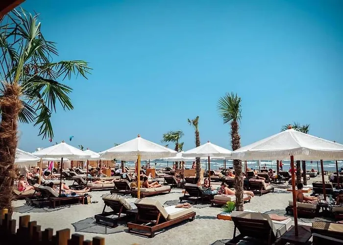 Διαμέρισμα Blue Wave Luxury Mamaia Nord Azimuth *